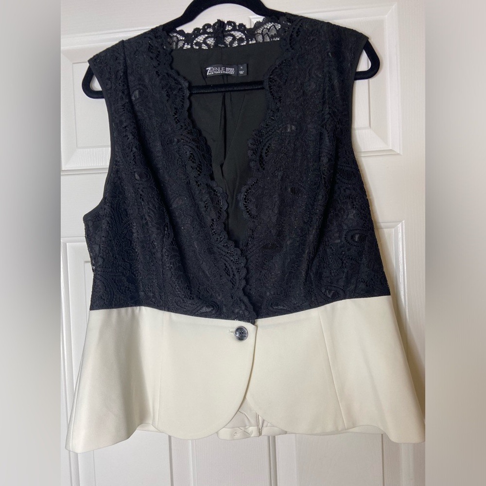 Three piece women suit Size XL